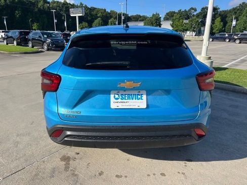 New 2026 Chevrolet Trax LS FWD image 5