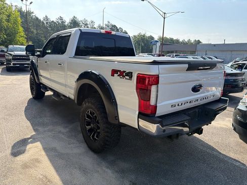 Used 2019 Ford F350 Lariat w/ Lariat Ultimate Package AWD/4WD image 3