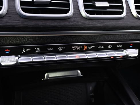 Used 2025 Mercedes-Benz GLE 350 4MATIC image 30