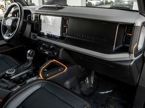 Used 2023 Ford Bronco Badlands AWD/4WD image 40