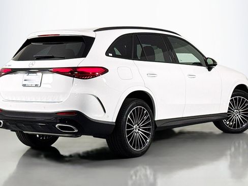 New 2026 Mercedes-Benz GLC 300 image 11