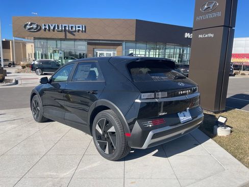 New 2026 Hyundai Ioniq 5 SE RWD image 3