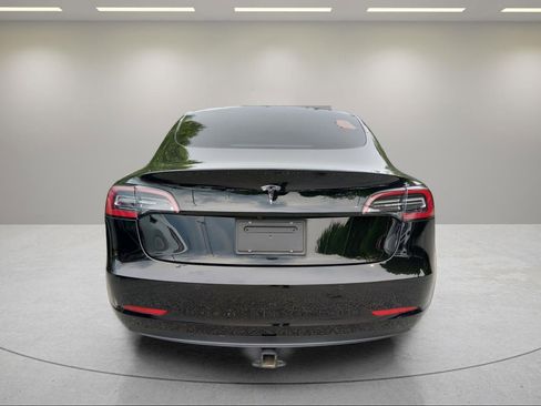 Used 2021 Tesla Model 3 Standard Range Plus RWD image 6