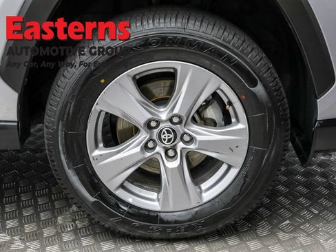 Used 2024 Toyota RAV4 XLE image 29