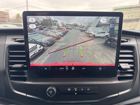 New 2026 Ford Transit 250 148 Medium Roof RWD image 17