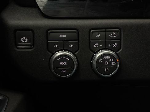 New 2026 GMC Sierra 1500 Elevation w/ Elevation Premium Package AWD/4WD image 22