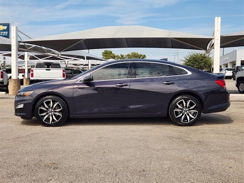 Used 2025 Chevrolet Malibu RS image 3