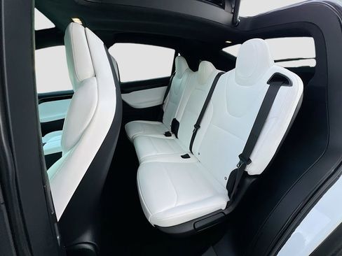 Used 2019 Tesla Model X Long Range image 23