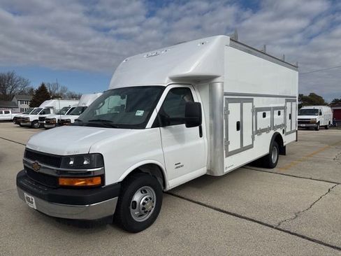 New 2025 Chevrolet Express 4500 w/ Power Convenience Package RWD image 1
