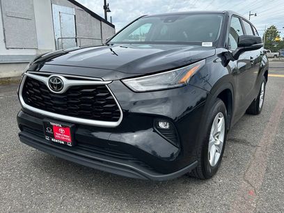 Certified 2024 Toyota Highlander LE
