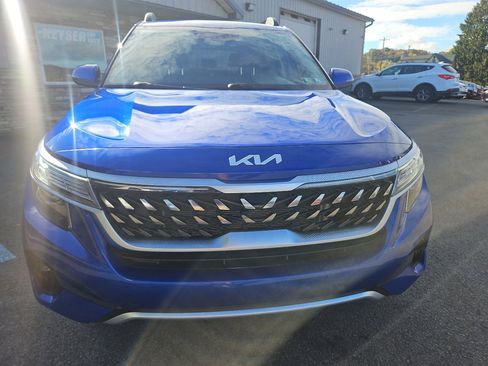 Used 2022 Kia Seltos Nightfall Edition image 8
