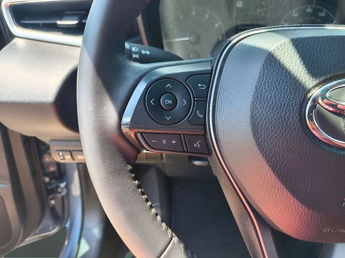 Used 2024 Toyota Corolla SE image 14