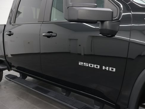 Used 2020 Chevrolet Silverado 2500 LT w/ All Star Edition AWD/4WD image 26