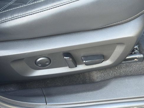 Used 2023 Mitsubishi Outlander SEL 40th Anniversary image 29