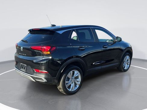 Certified 2024 Buick Encore GX Preferred w/ Comfort Package FWD image 3