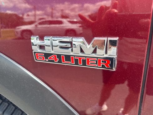 Used 2018 RAM 2500 Tradesman w/ Chrome Appearance Group AWD/4WD image 10