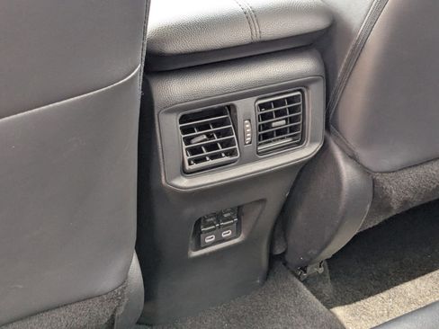 Used 2024 Toyota RAV4 XLE Premium image 29