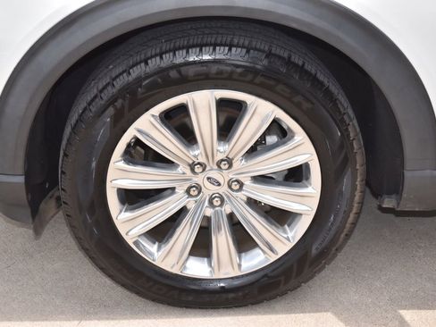 Used 2020 Ford Explorer Limited RWD image 39