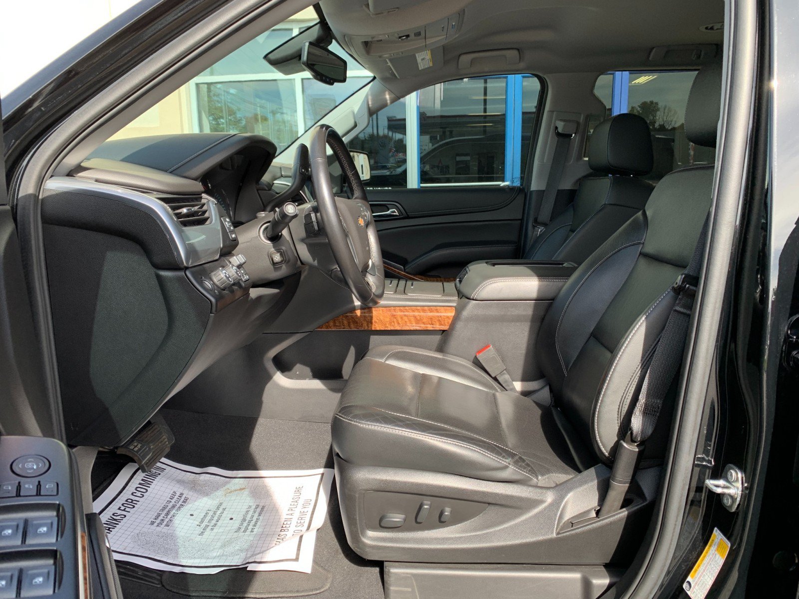 Used 2020 Chevrolet Suburban Premier w/ Max Trailering Package AWD/4WD image 12