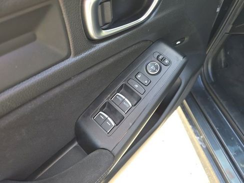 Used 2025 Honda Civic Sport image 15