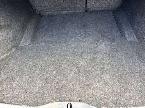 Used 2021 Chrysler 300 Touring L image 11