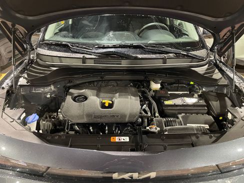 Used 2025 Kia Soul LX w/ LX Technology Package image 30