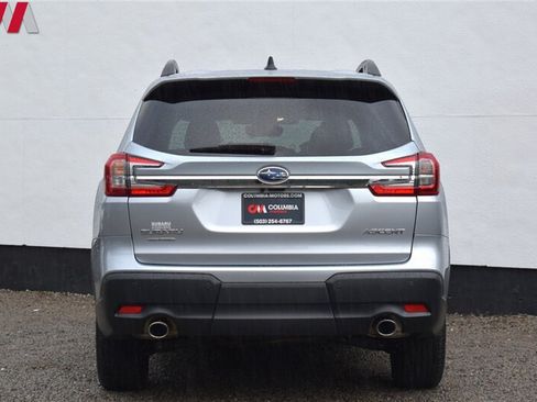 Used 2025 Subaru Ascent Premium AWD/4WD image 4