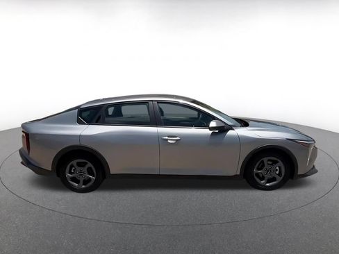 Used 2025 Kia K4 FWD image 15