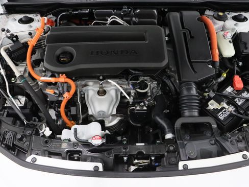 Used 2025 Honda Civic Sport image 37