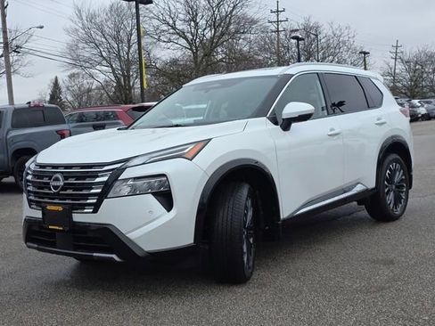 New 2026 Nissan Rogue Platinum w/ Tech Package image 11