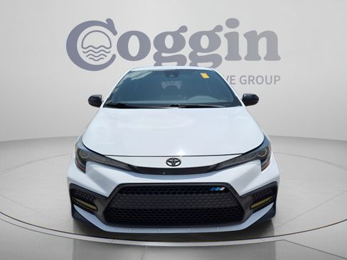Used 2022 Toyota Corolla XSE FWD image 8
