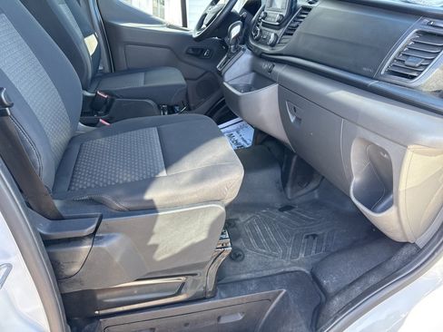 Used 2023 Ford Transit 250 Low Roof AWD w/ Exterior Upgrade Package image 36