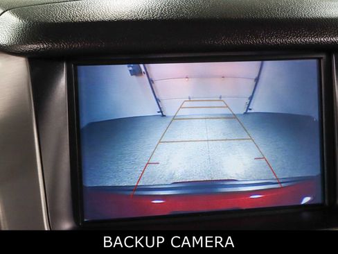 Used 2020 GMC Yukon SLE image 19