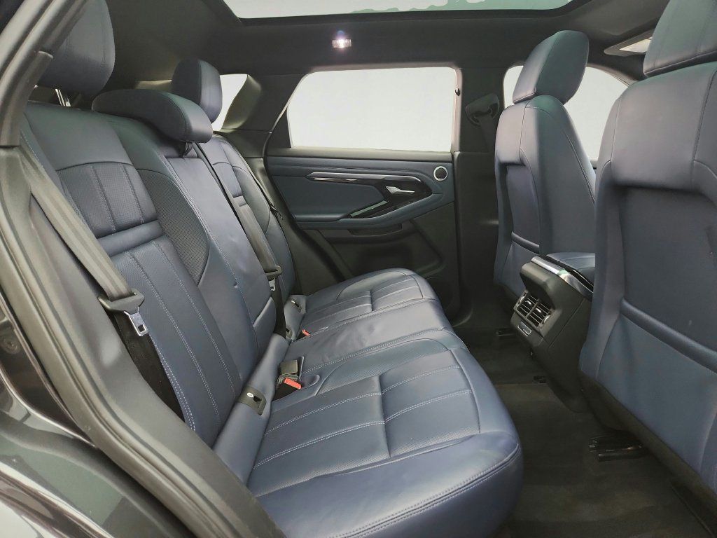 Used 2020 Land Rover Range Rover Evoque SE AWD/4WD image 31