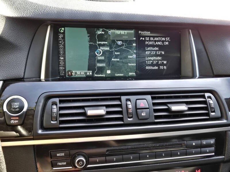 Used 2014 BMW 528i Sedan RWD image 18