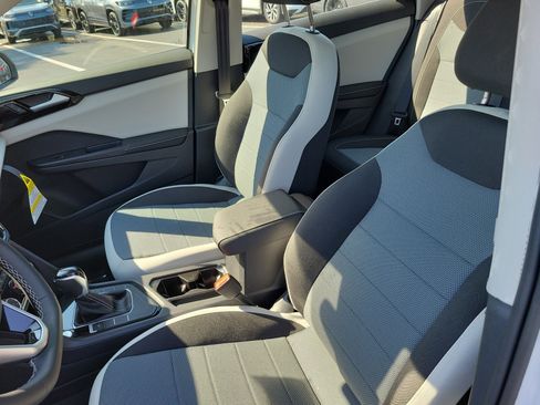 New 2026 Volkswagen Taos S FWD image 18