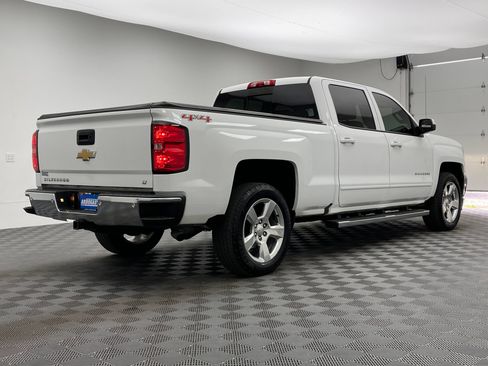 Used 2016 Chevrolet Silverado 1500 LT w/ All Star Edition AWD/4WD image 7