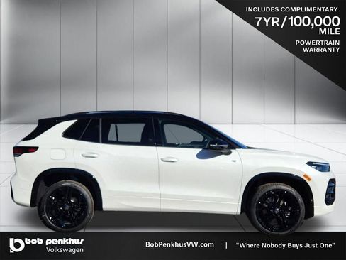 New 2026 Volkswagen Tiguan SE R-Line AWD/4WD image 24