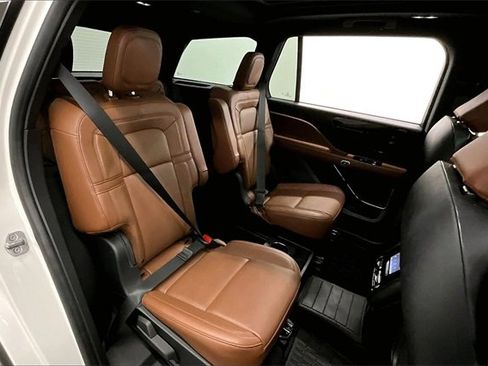 Used 2023 Lincoln Aviator Reserve w/ Elements Package Plus image 22