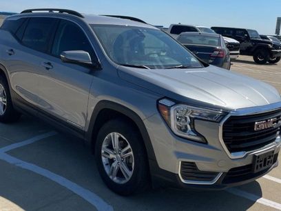 Used 2023 GMC Terrain SLE w/ Driver Convenience Package