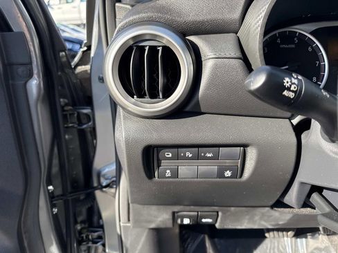 Certified 2025 Nissan Versa S w/ Trunk Package image 31