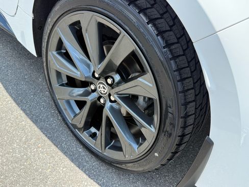 Used 2024 Toyota Corolla SE FWD image 21