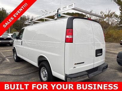 New 2025 Chevrolet Express 2500