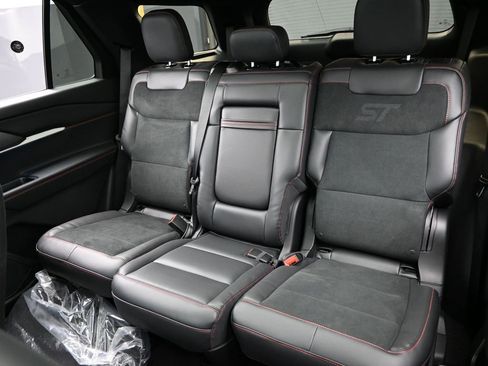 New 2026 Ford Explorer ST w/ Sun And Sound Package image 26