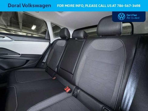 Used 2025 Volkswagen Taos SE FWD image 22