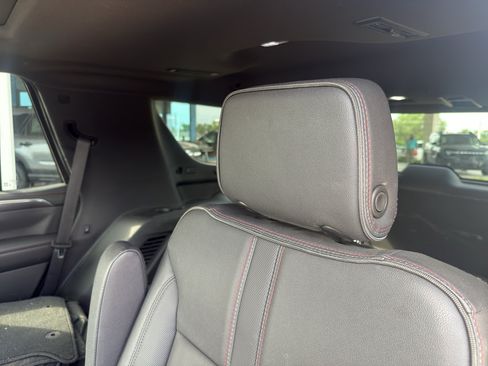 Used 2023 Chevrolet Tahoe RST w/ Luxury Package AWD/4WD image 15