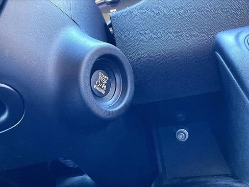 Used 2024 RAM ProMaster 2500 w/ Convenience Group image 26