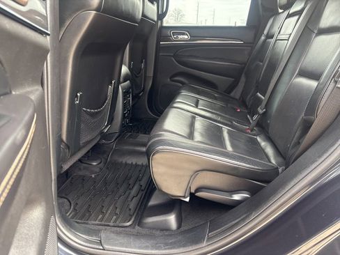 Used 2016 Jeep Grand Cherokee Overland image 13