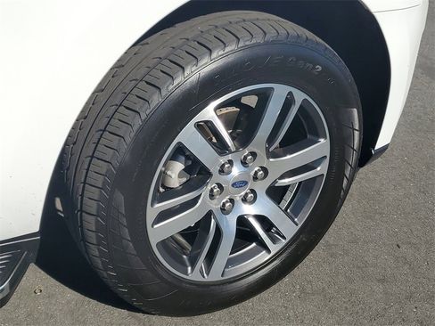 Used 2023 Ford Expedition Max Limited image 6