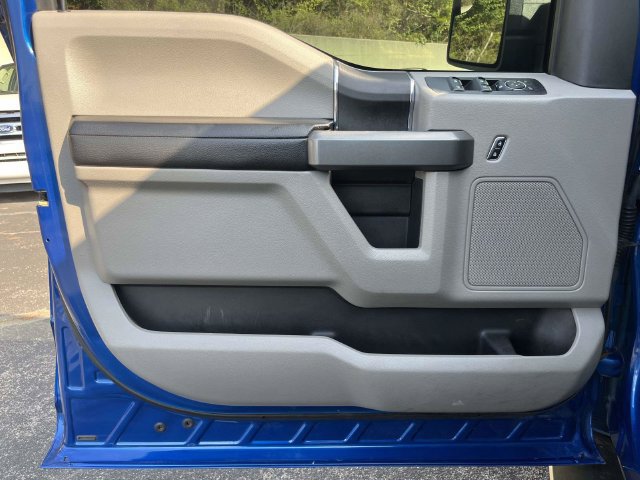 Used 2017 Ford F150 XLT w/ Equipment Group 301A Mid AWD/4WD image 18